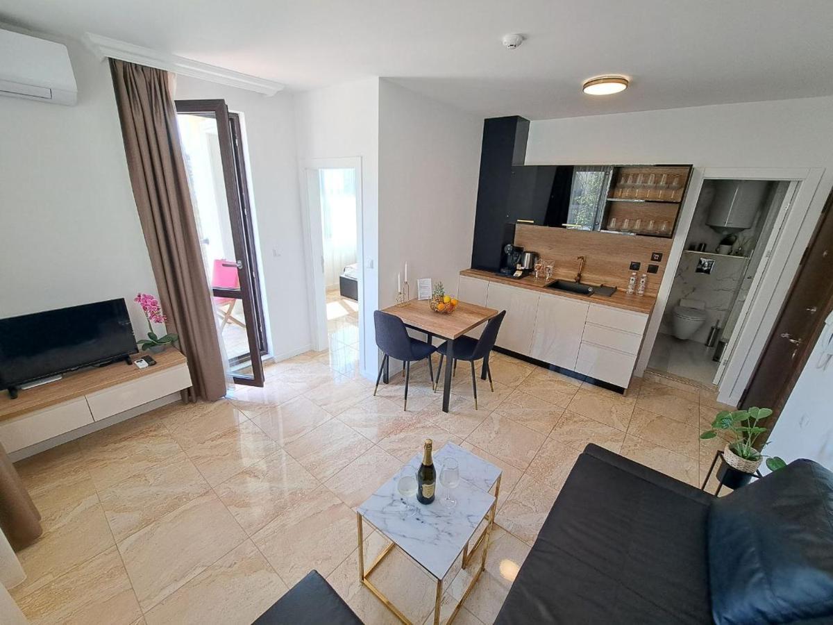 Onyx 2 Private Apartments Sveti Vlas Luaran gambar