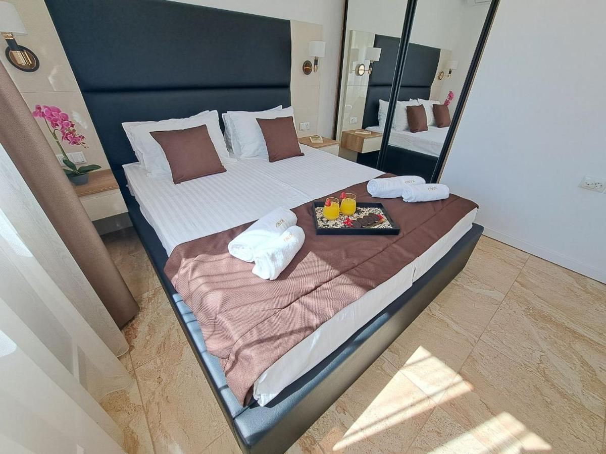 Onyx 2 Private Apartments Sveti Vlas Luaran gambar