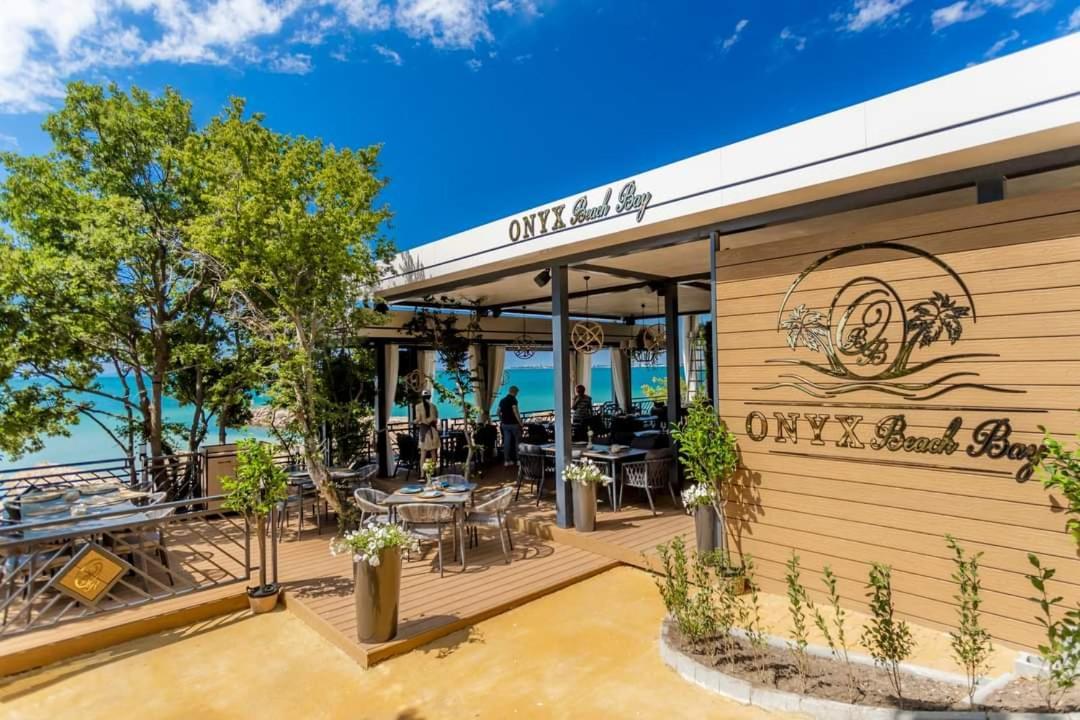 Onyx 2 Private Apartments Sveti Vlas Luaran gambar